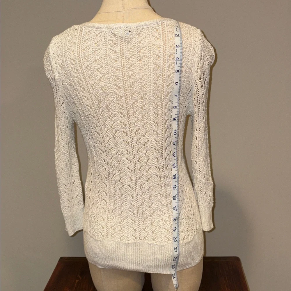White House Black Market Crochet V-Neck Sweater Size XS - Picture 6 of 11